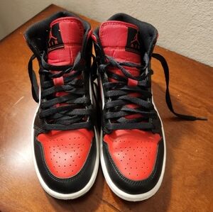 Jordan 1 High Top Black, White, and Red Men's size 8